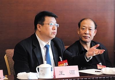 北京市人大代表、朝阳区区长王灏 北京市人大代表、朝阳区区长王灏