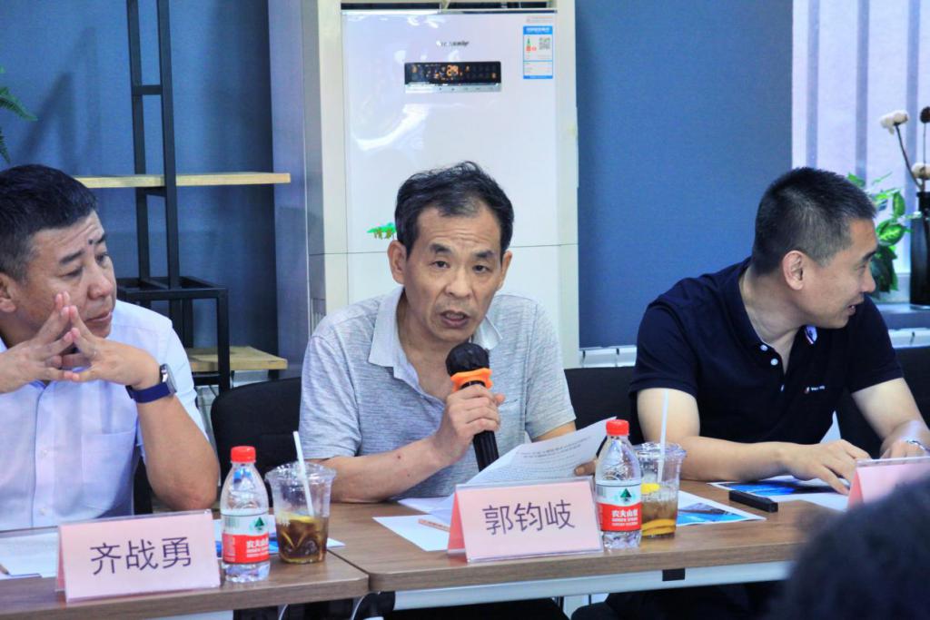 “发现北京新经济增长点——集成电路设计产业”专题研讨会在京举办