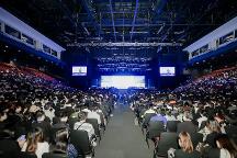 机甲教父孙世前于2023全球新经济大会宣布：中方机甲备战完毕！