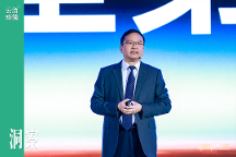 寒冬中奔跑，郝鸿峰点燃了一把火