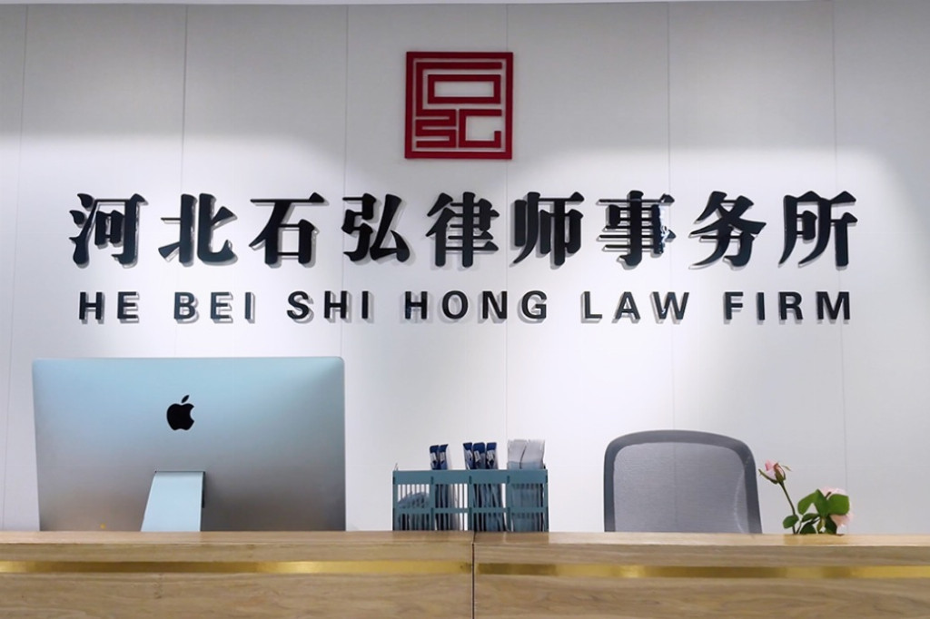 60b88667a0ff48c323f00388c8388231df27cdb41d9a92887403f05081523201